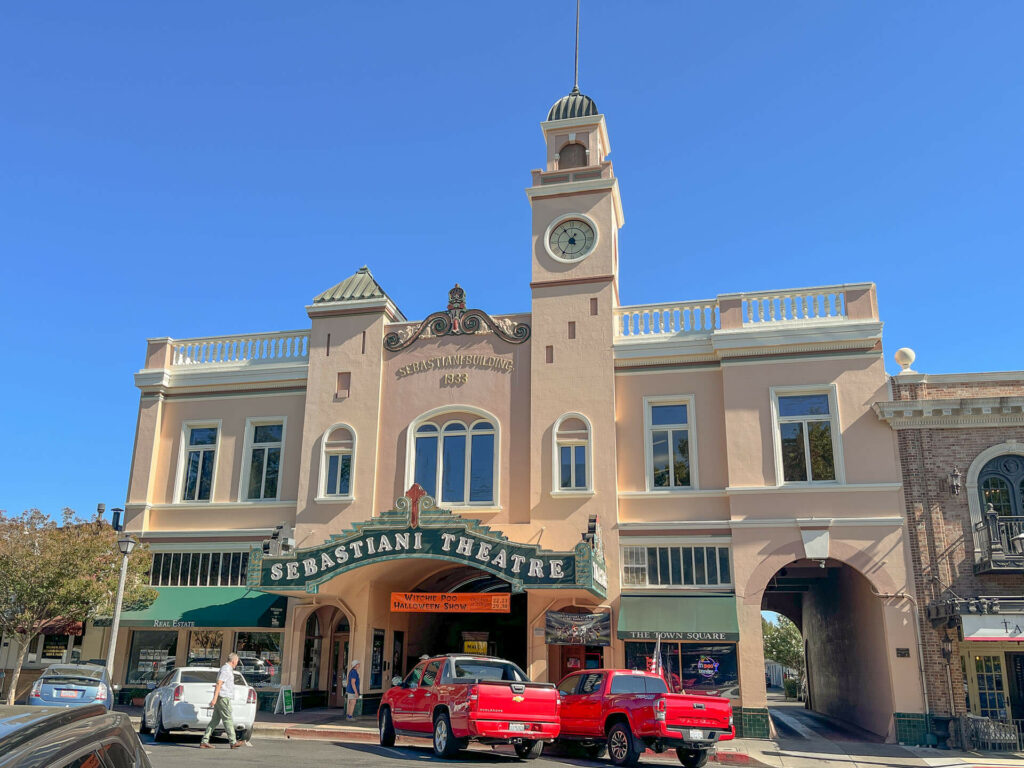 Sonoma Plaza e prédios históricos