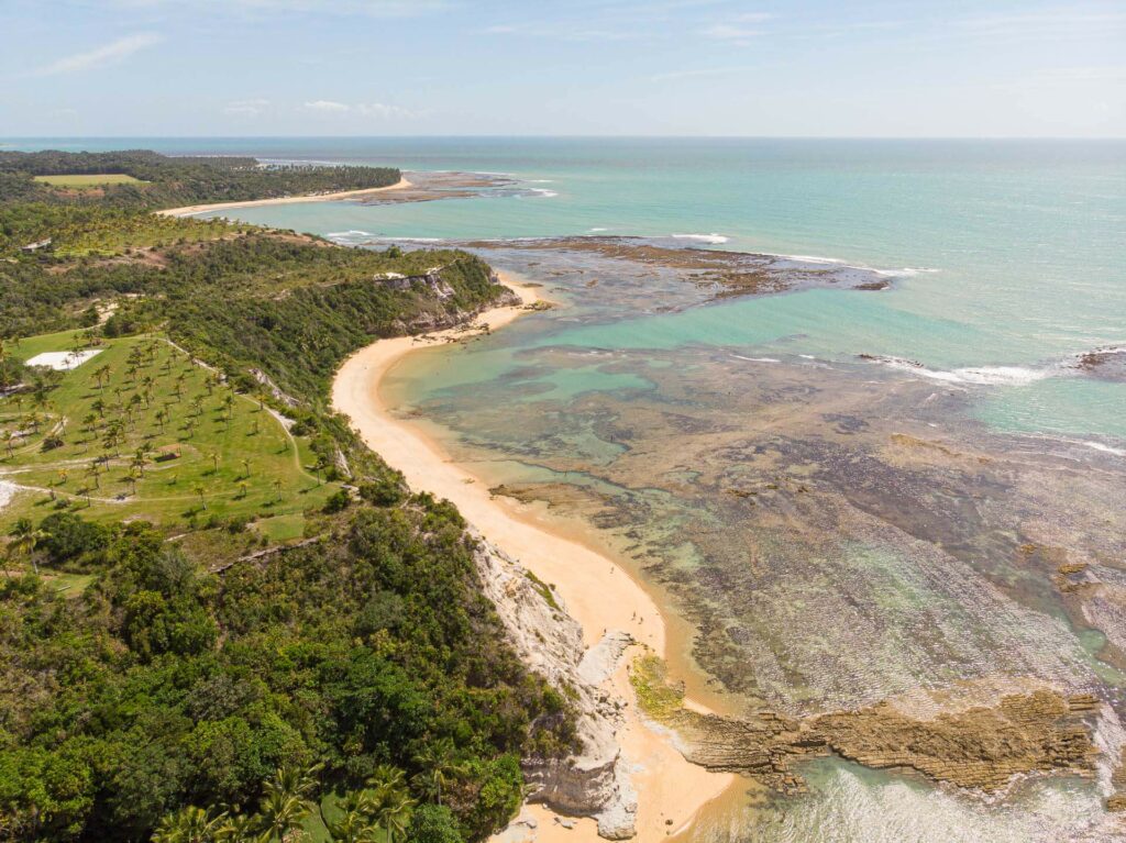 Praia dos Amores e Praia do Outeiro