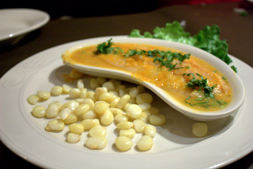 Tiraditos de pescado.