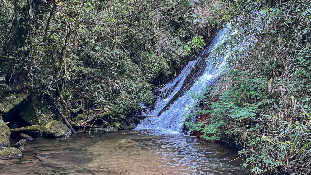 Cachoeira do meio Vale do Matutu Aiuruoca