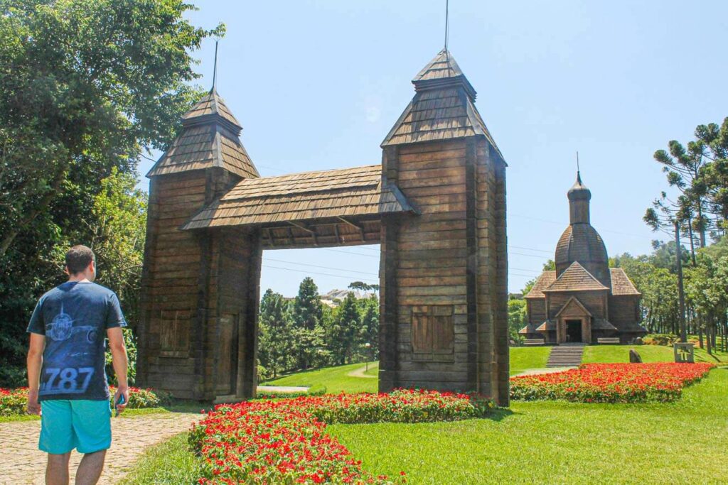 Memorial Ucraniano de Curitiba