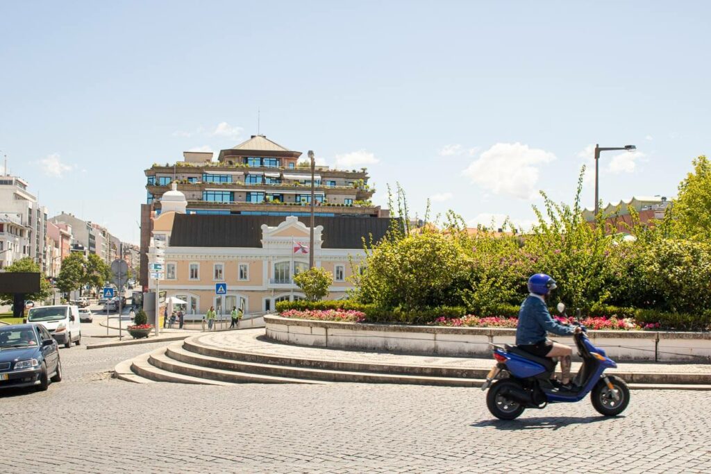 Praça General Humberto Delgado