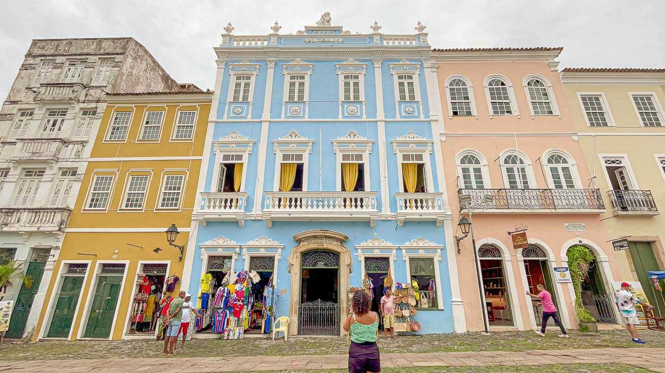 Frases sobre Salvador Bahia para usar na legenda de foto