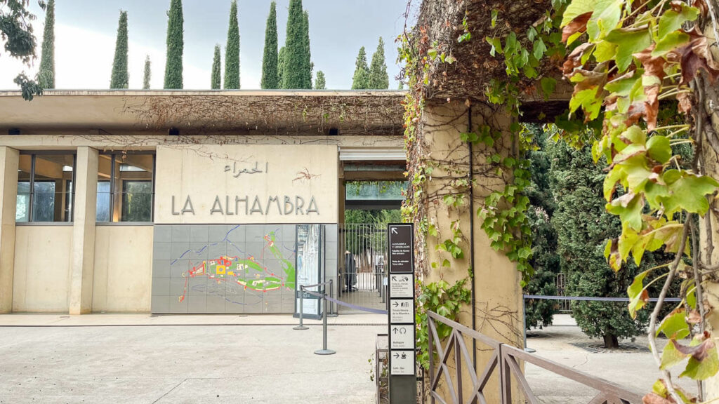 Entrada da Alhambra Granada