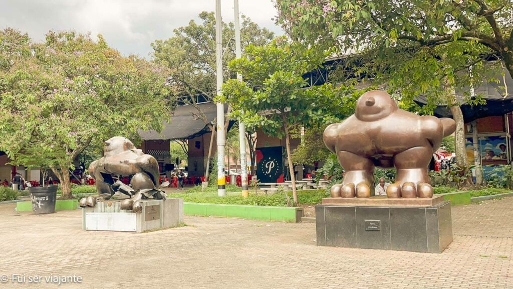 Pássaros da Paz -  Medellín