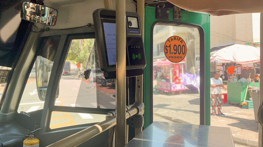 Ônibus para a Comuna 13