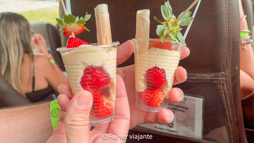 Morangos com creme que provamos no tour