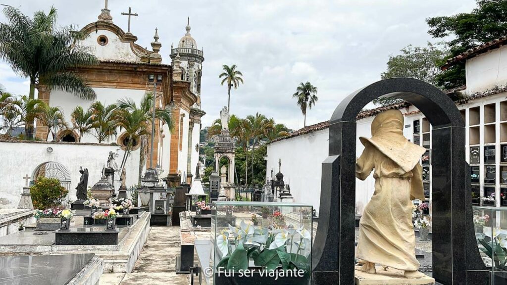 cemintério da Igreja de São Francisco de Assis - São João del Rei
