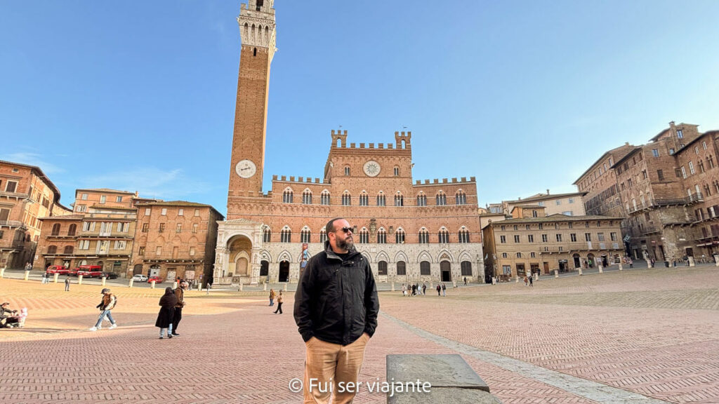 Piazza del Campo em Siena. Foto: Fui ser viajante