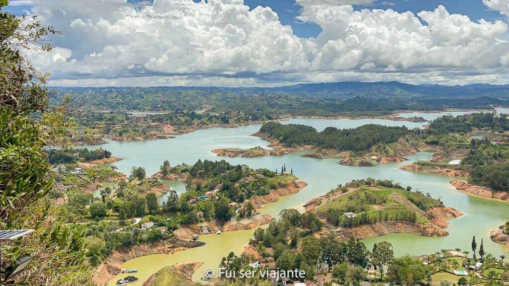 Represa El Peñol de Guatapé