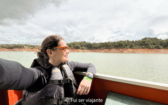 Passeio na represa de Guatapé