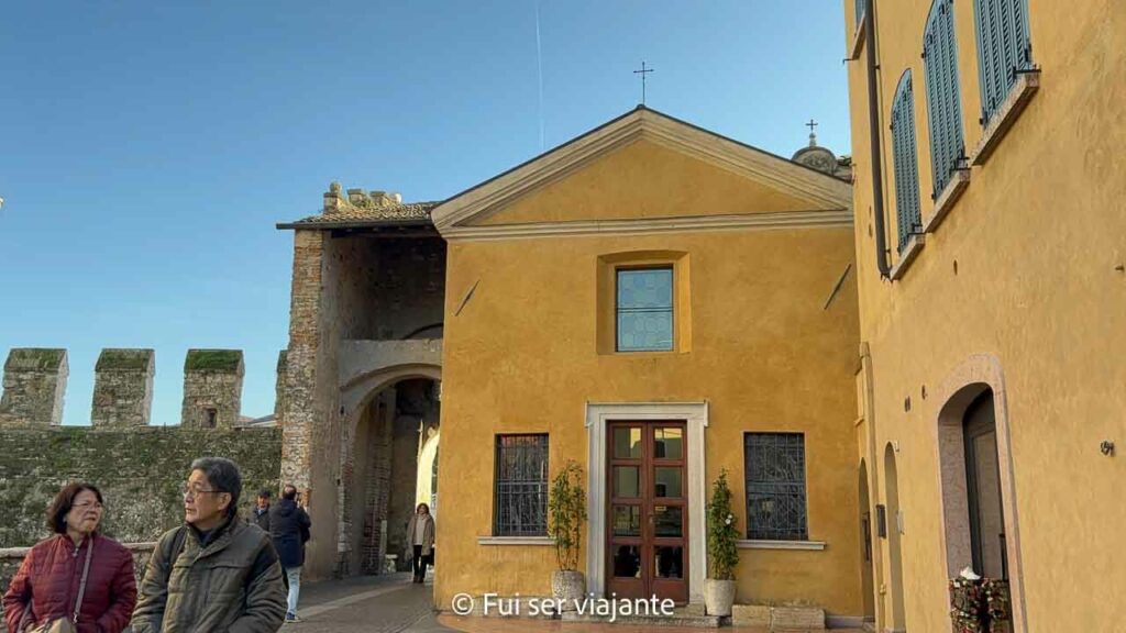 Igreja de Santa Ana della Rocca