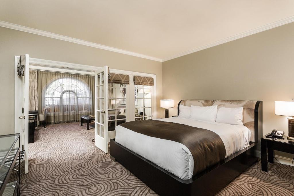 Montecito Inn