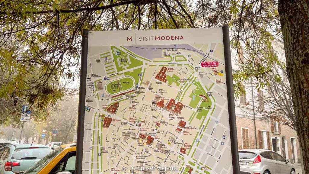 Museu Enzo Ferrari em Modena