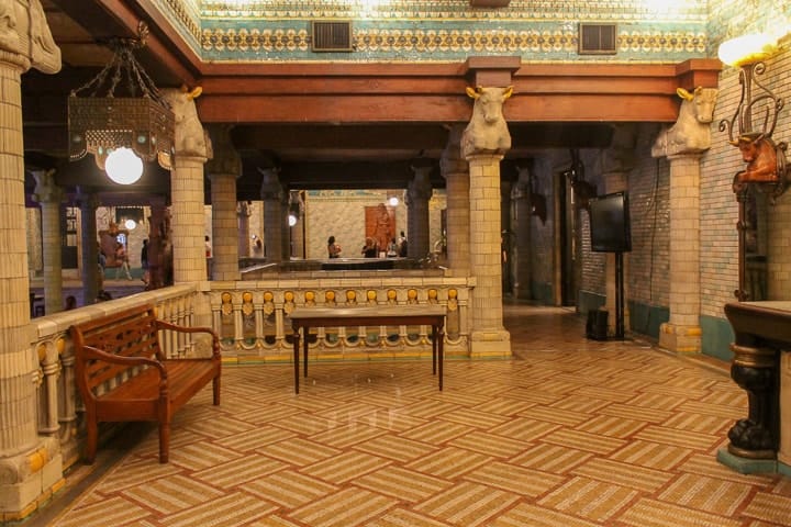 Salão Assyrio, ponto de partida da visita guiada. Foto: Fui Ser Viajante