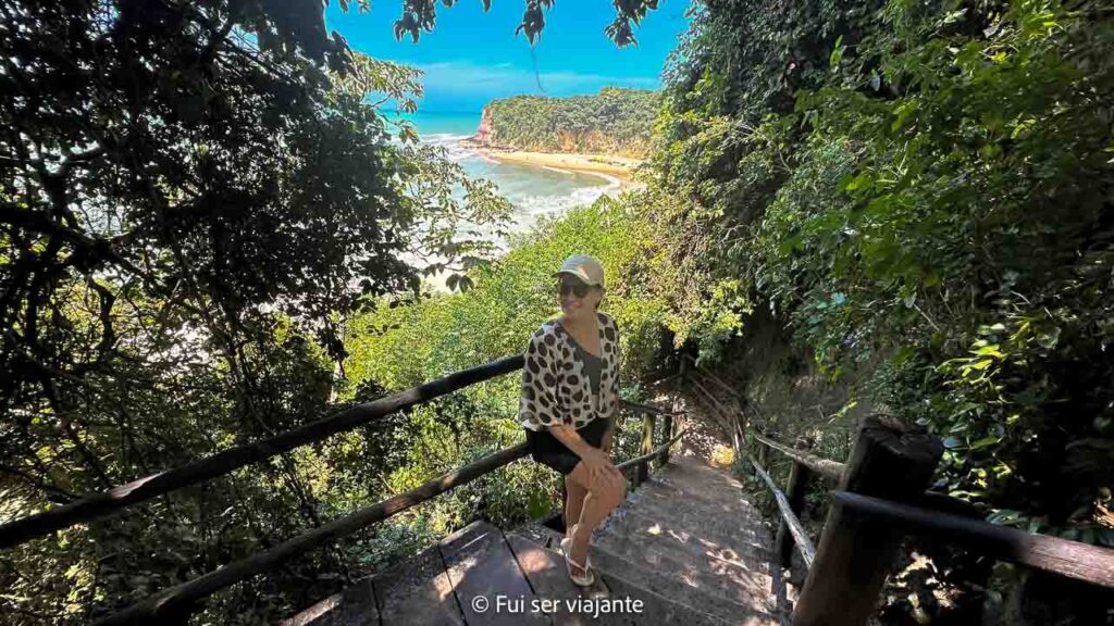 Escadaria da Praia do Madeira, Pipa. Foto: Fui ser viajante
